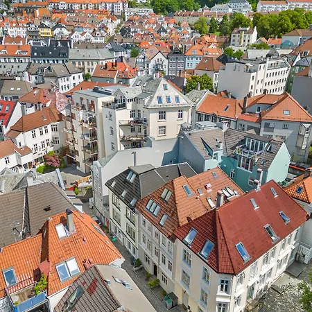 Lägenhet King Bed - Renovated 2024 - 2br Behind Bryggen *